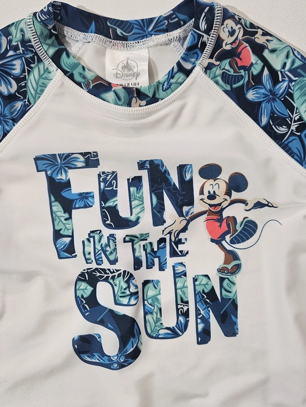 Disney Kids Shirt Boys Size‎ 4 White Green Blue Tropical Mickey Mouse Graphic